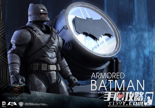 HOT TOYS社再出击 推《蝙蝠侠大战超人：正义曙光》重装蝙蝠侠1