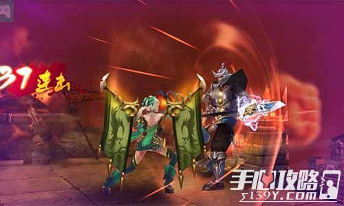 《刀锋无双》2.4新版将迎跨服新玩法 组队激战暗夜三国2