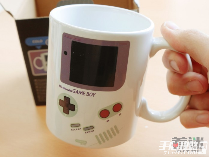 任天堂授权神奇Game Boy马克杯 感温杯新的开启方法1