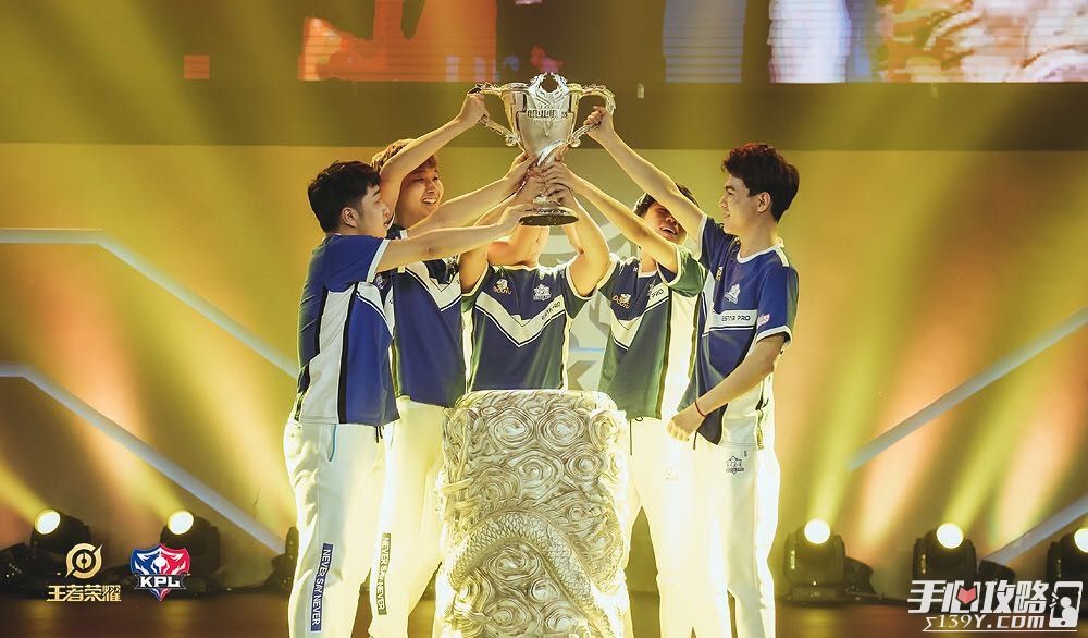 《王者荣耀》eStarPro捧得2019年KPL春季赛总决赛桂冠5